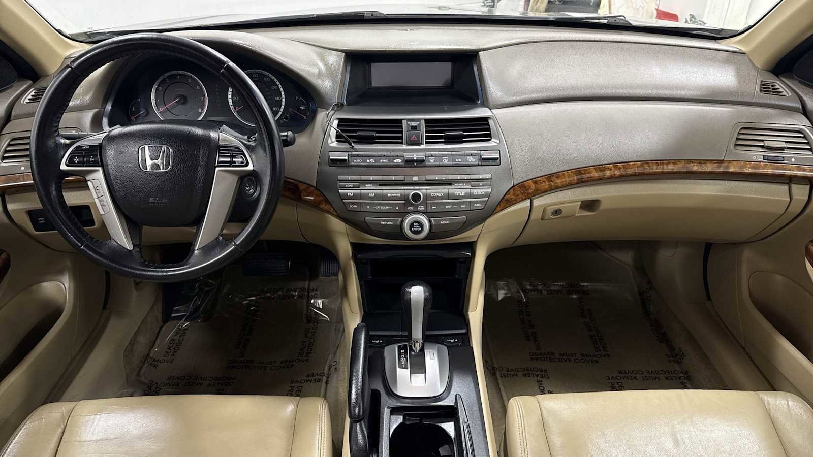 Thumbnail: 2010 Honda Accord - 25