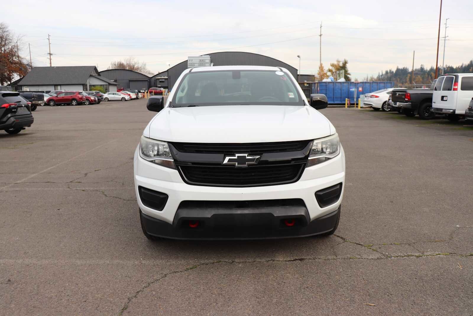 2019 Chevrolet Colorado LT photo 2