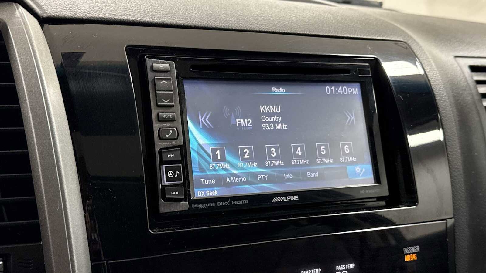 Thumbnail: 2010 Toyota Sequoia - 18