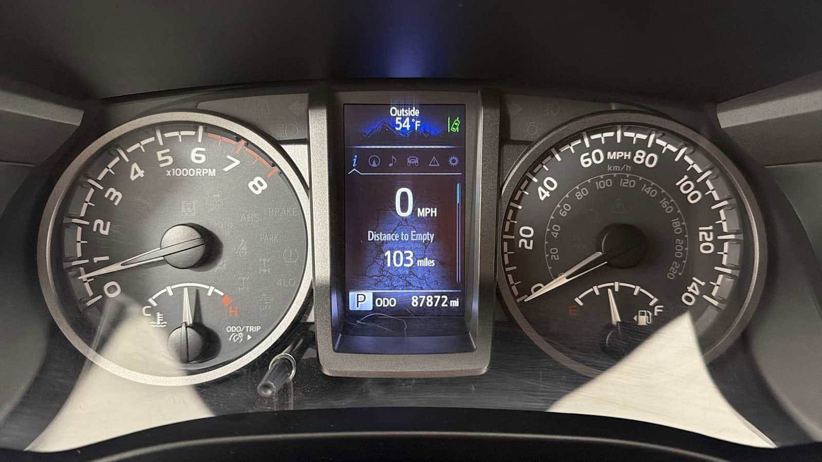 Thumbnail: 2018 Toyota Tacoma - 17