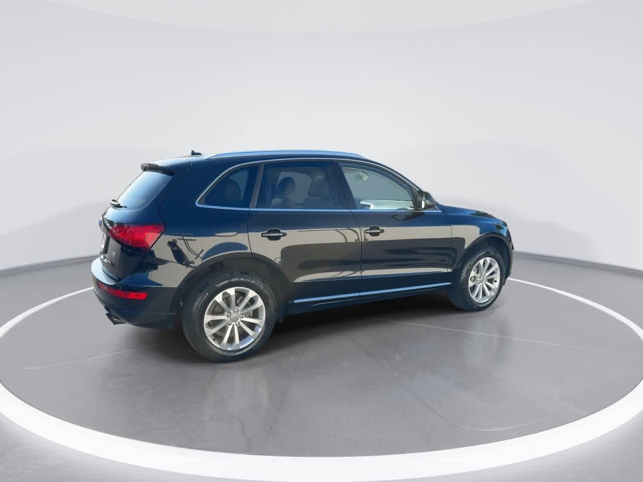 Thumbnail: 2014 Audi Q5 - 8