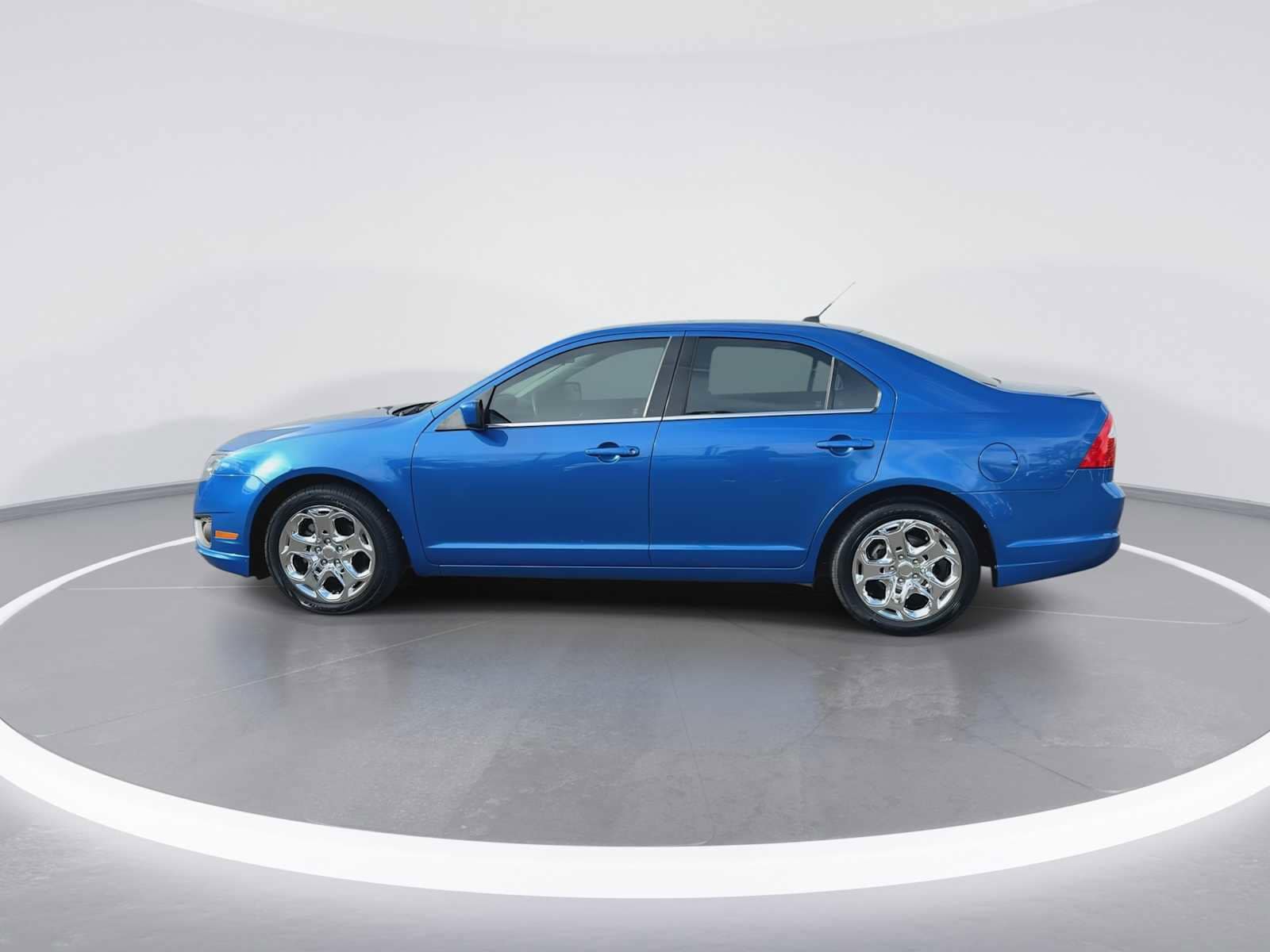 Thumbnail: 2011 Ford Fusion - 5