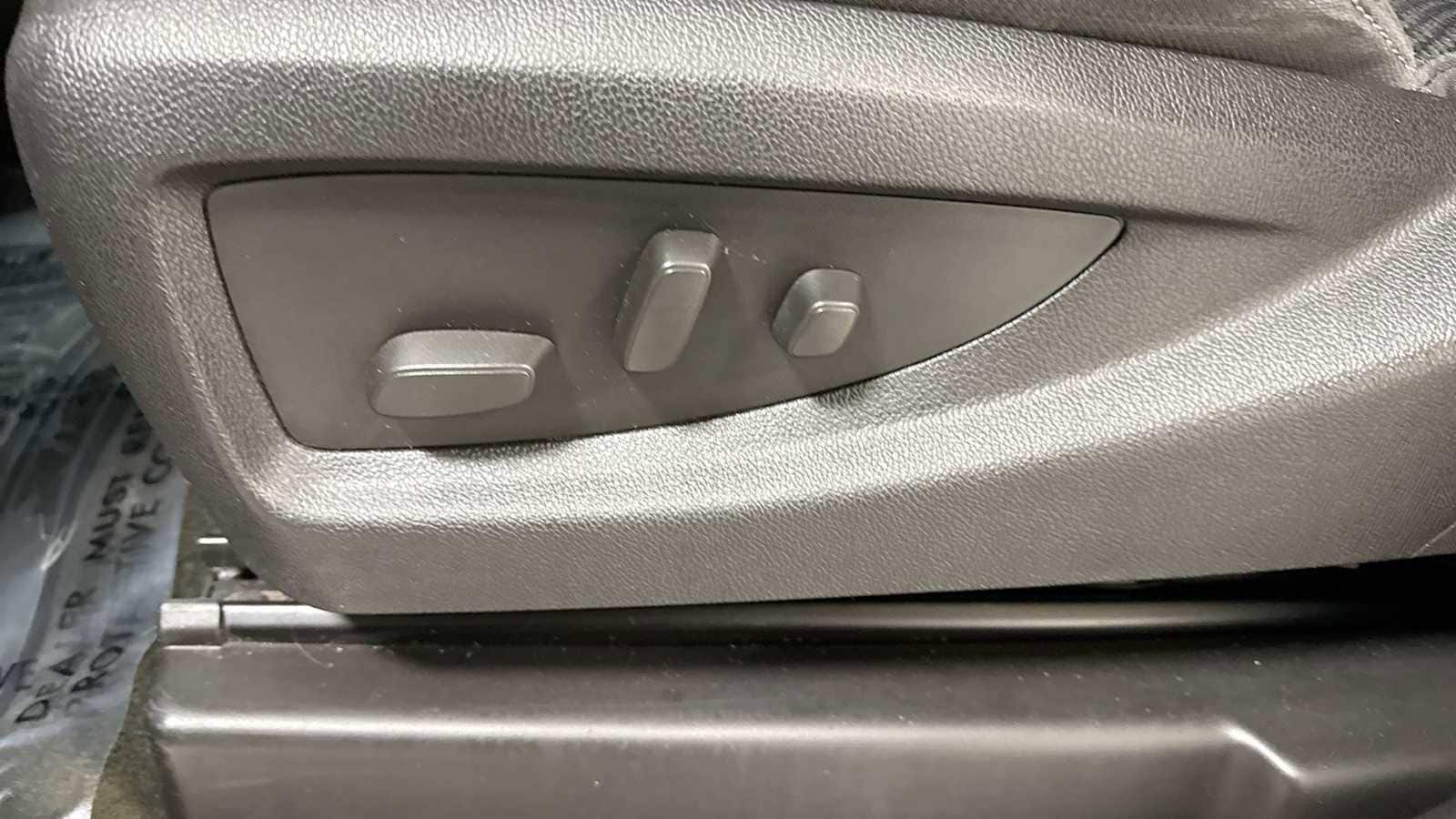 Thumbnail: 2016 GMC Sierra 2500 - 14