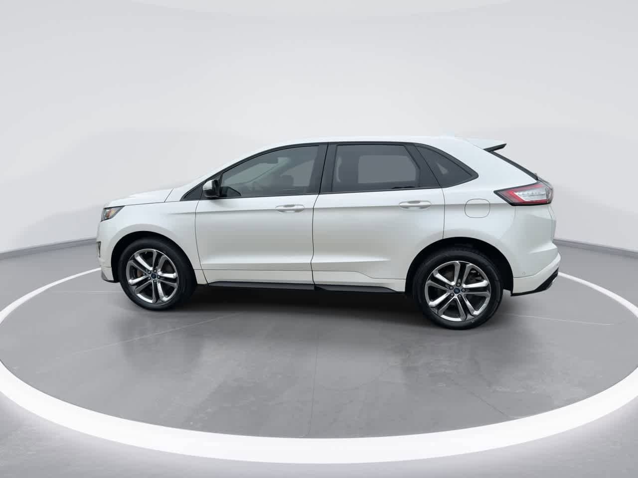 Thumbnail: 2015 Ford Edge - 5