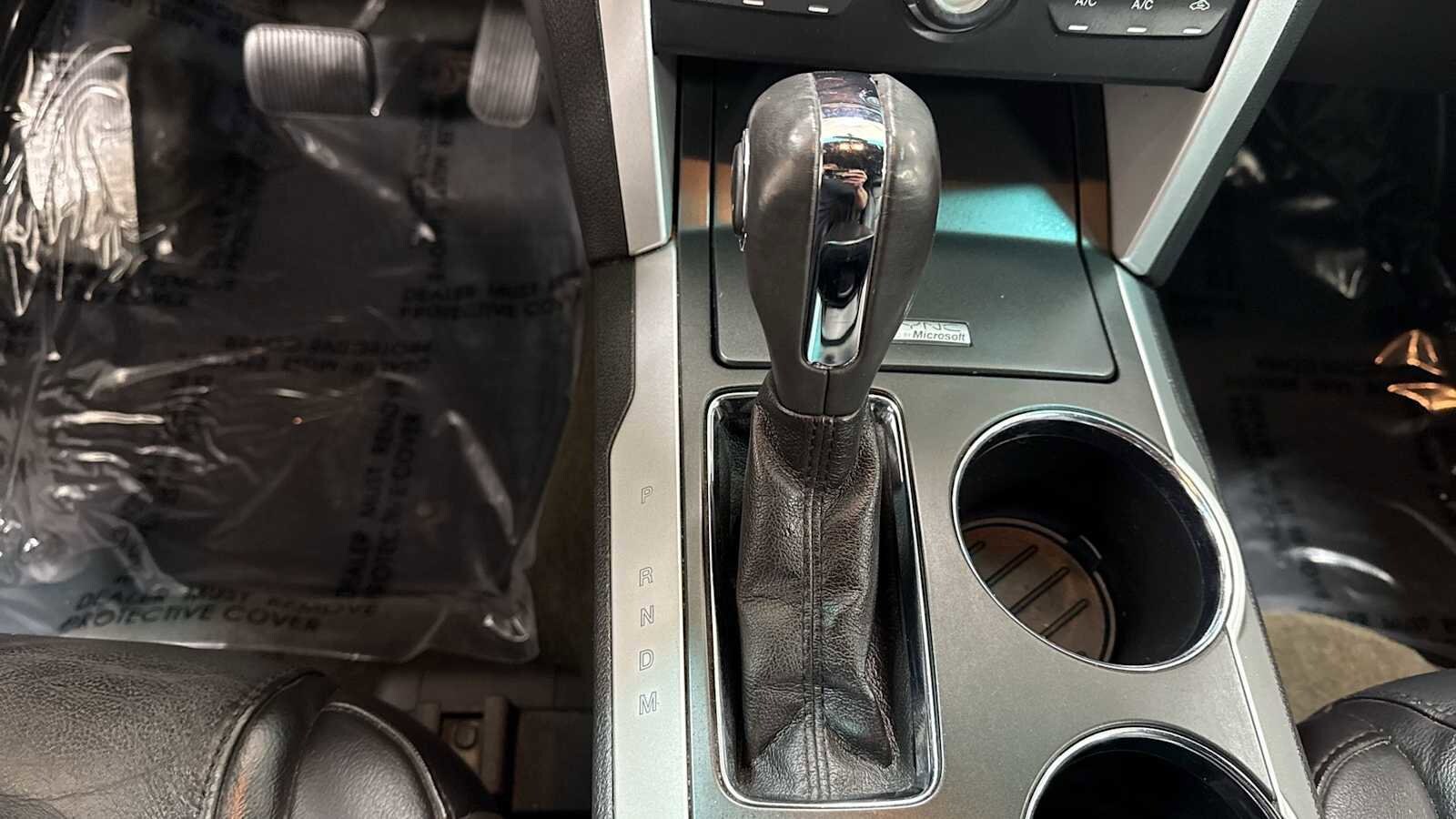 Thumbnail: 2013 Ford Explorer - 21