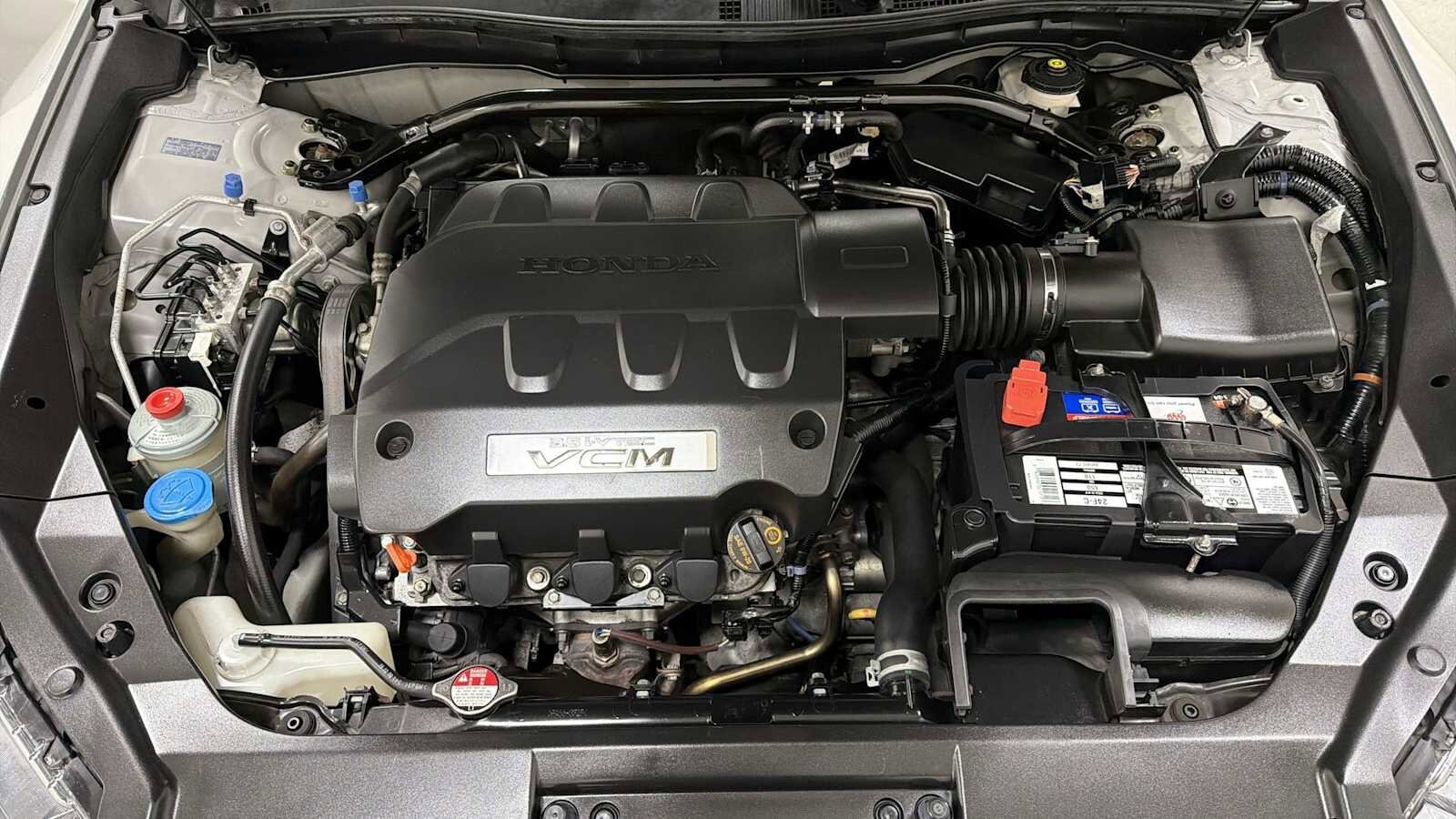 Thumbnail: 2011 Honda Accord Crosstour - 31