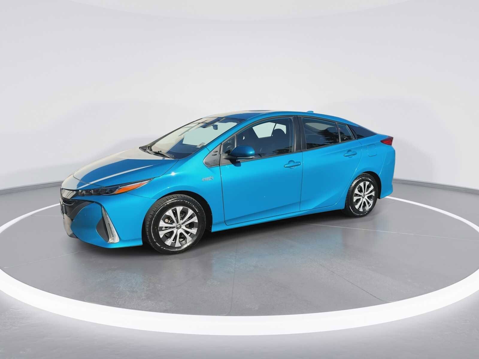 Thumbnail: 2021 Toyota Prius Prime - 4