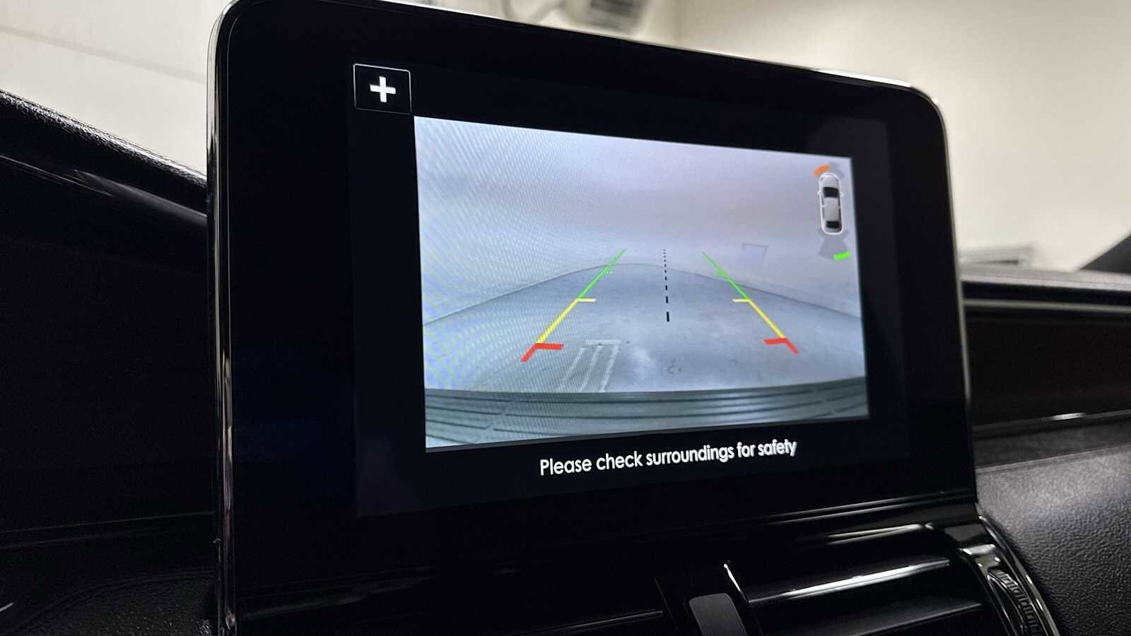 Thumbnail: 2019 Lincoln Navigator - 19