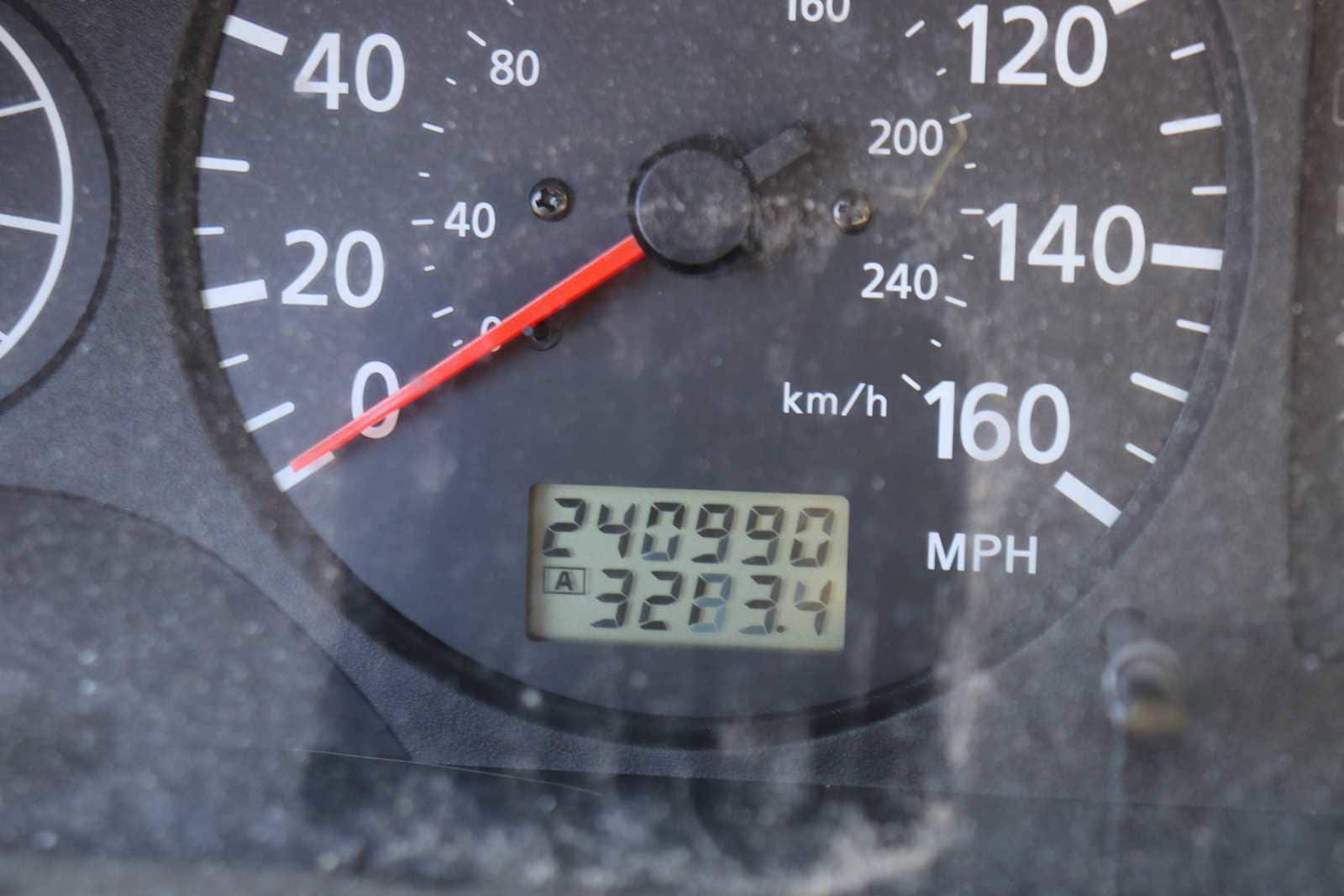 Thumbnail: 2000 Nissan Maxima - 11
