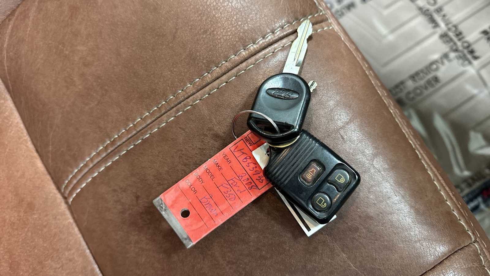 Thumbnail: 2008 Ford F-350 - 32