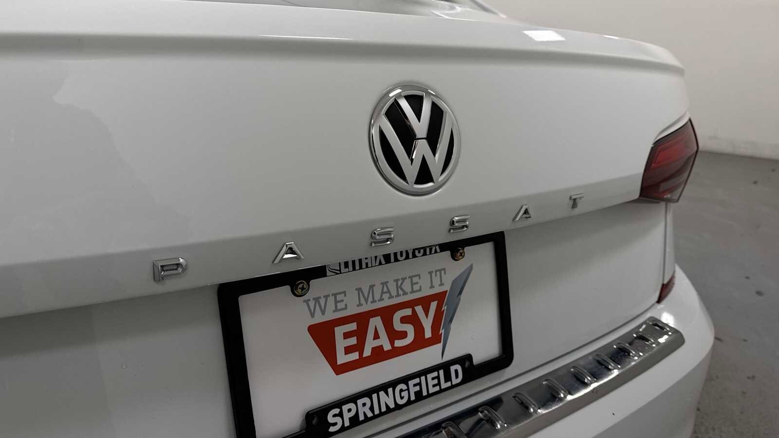 Thumbnail: 2021 Volkswagen Passat - 28