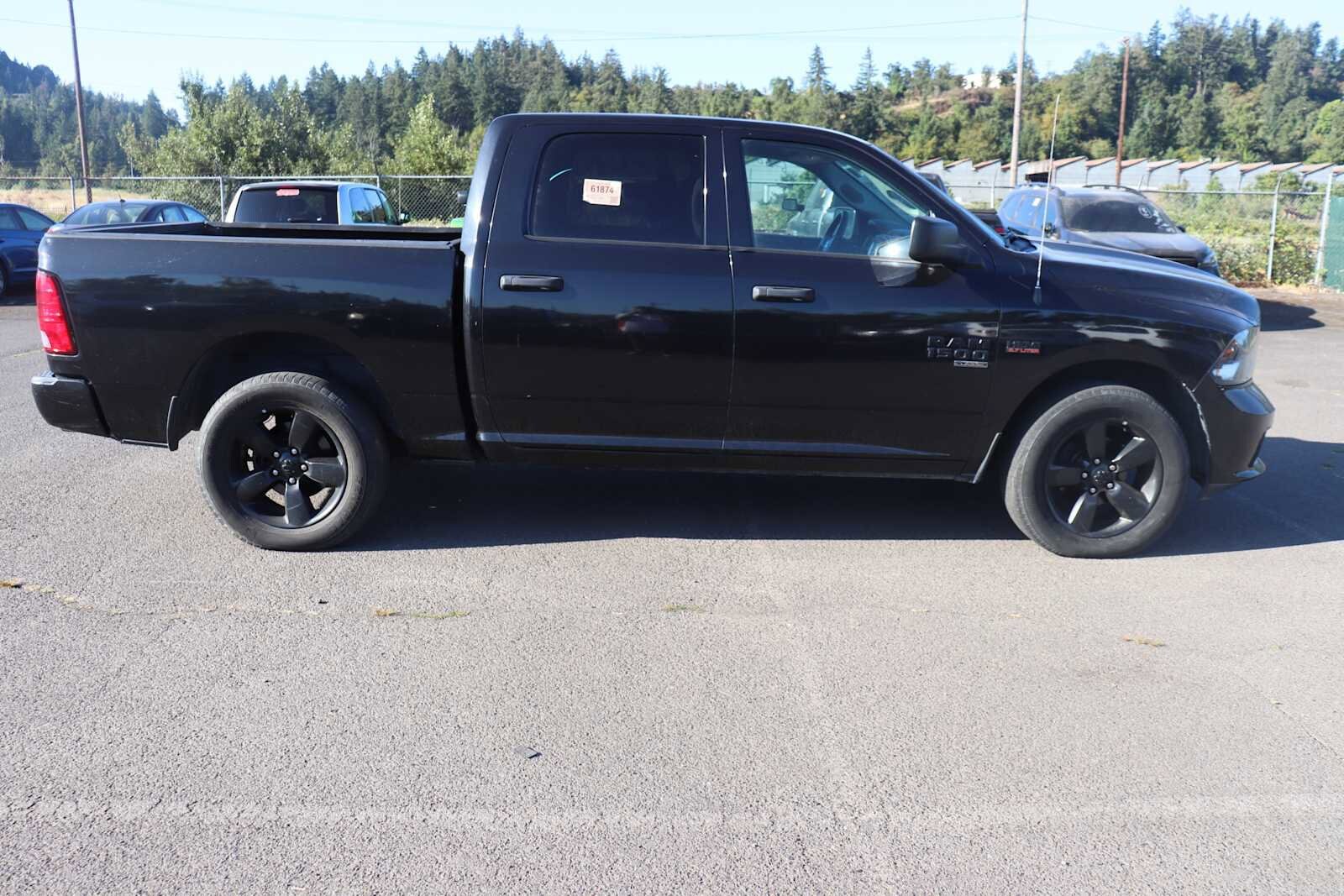2019 Ram 1500 Classic Express photo 3
