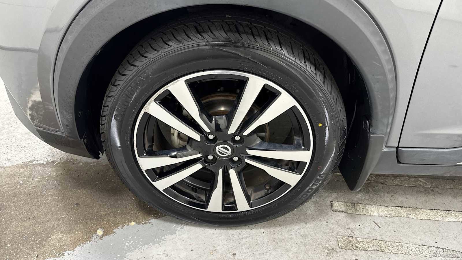 Thumbnail: 2019 Nissan Kicks - 10