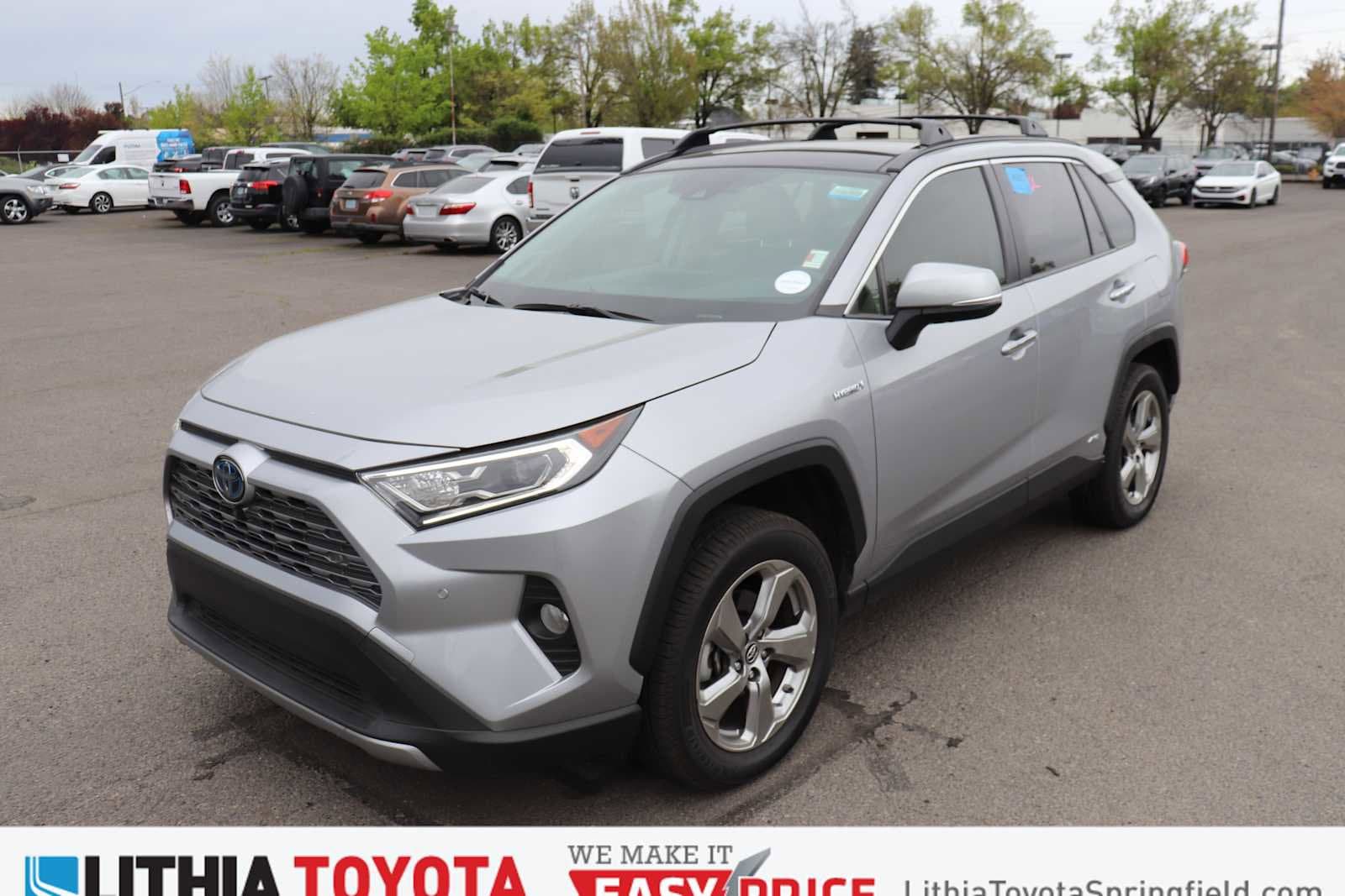 Thumbnail: 2019 Toyota RAV4 - 1