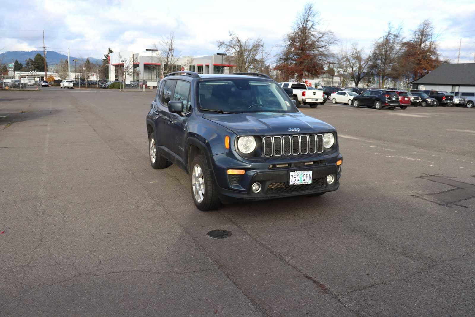 Thumbnail: 2021 Jeep Renegade - 3