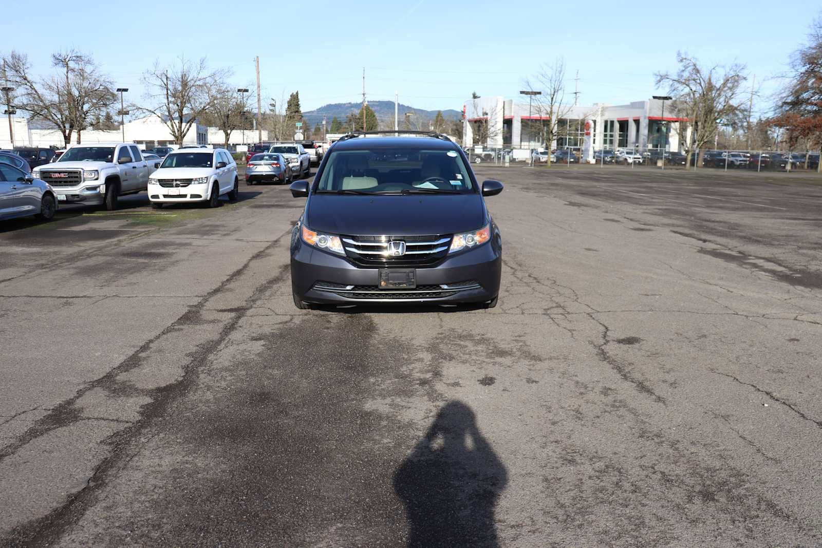 Thumbnail: 2017 Honda Odyssey - 2