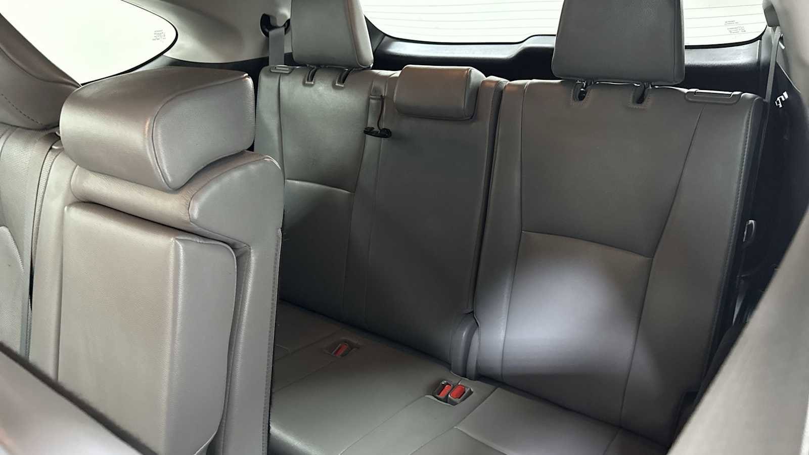 Thumbnail: 2021 Toyota Highlander - 26