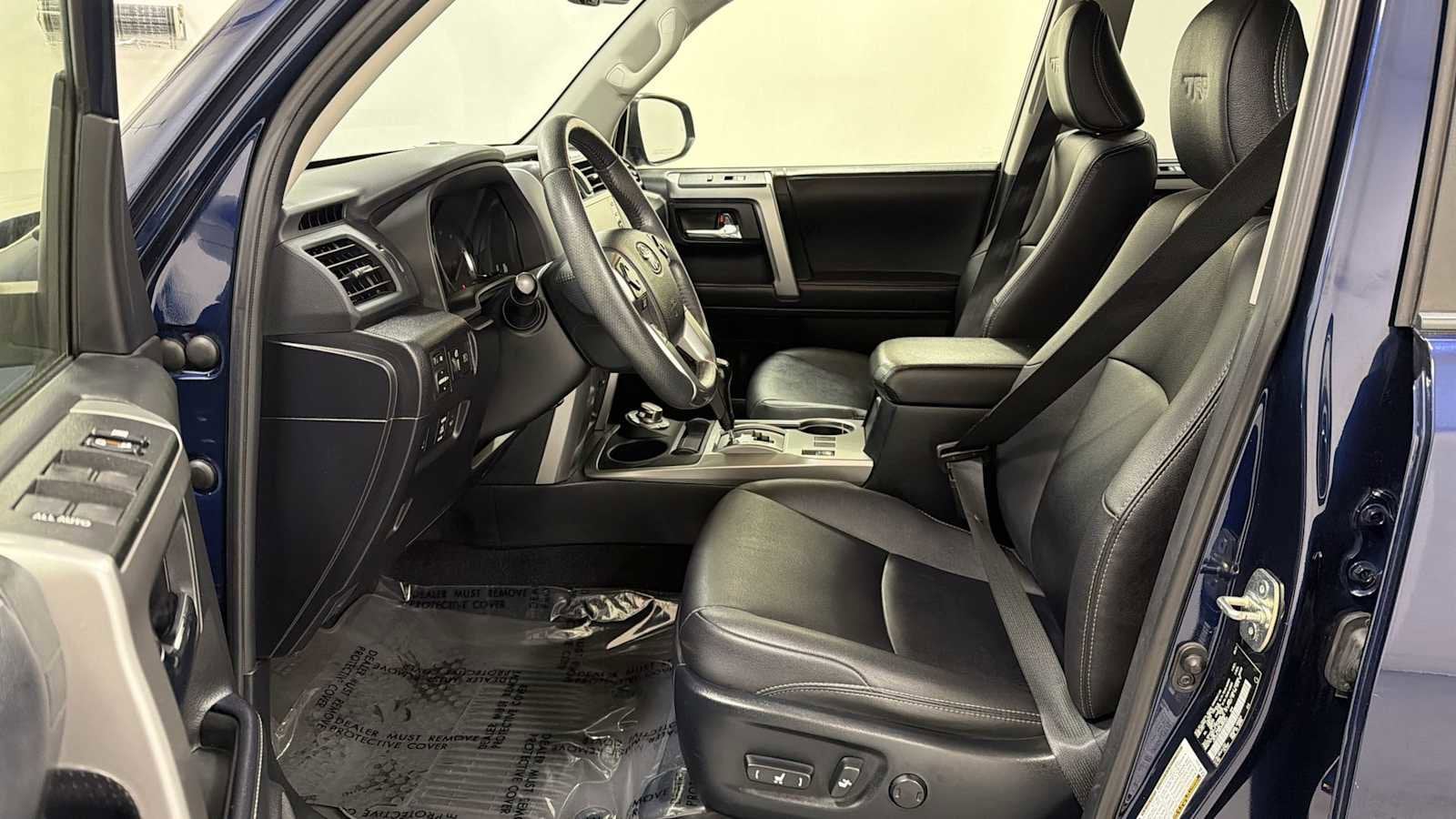 Thumbnail: 2022 Toyota 4Runner - 13