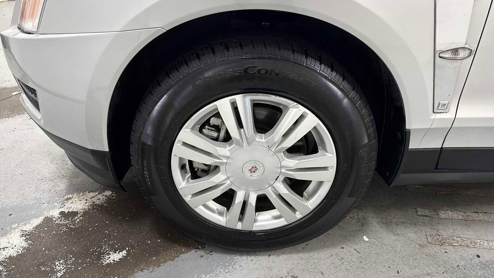 Thumbnail: 2012 Cadillac SRX - 10