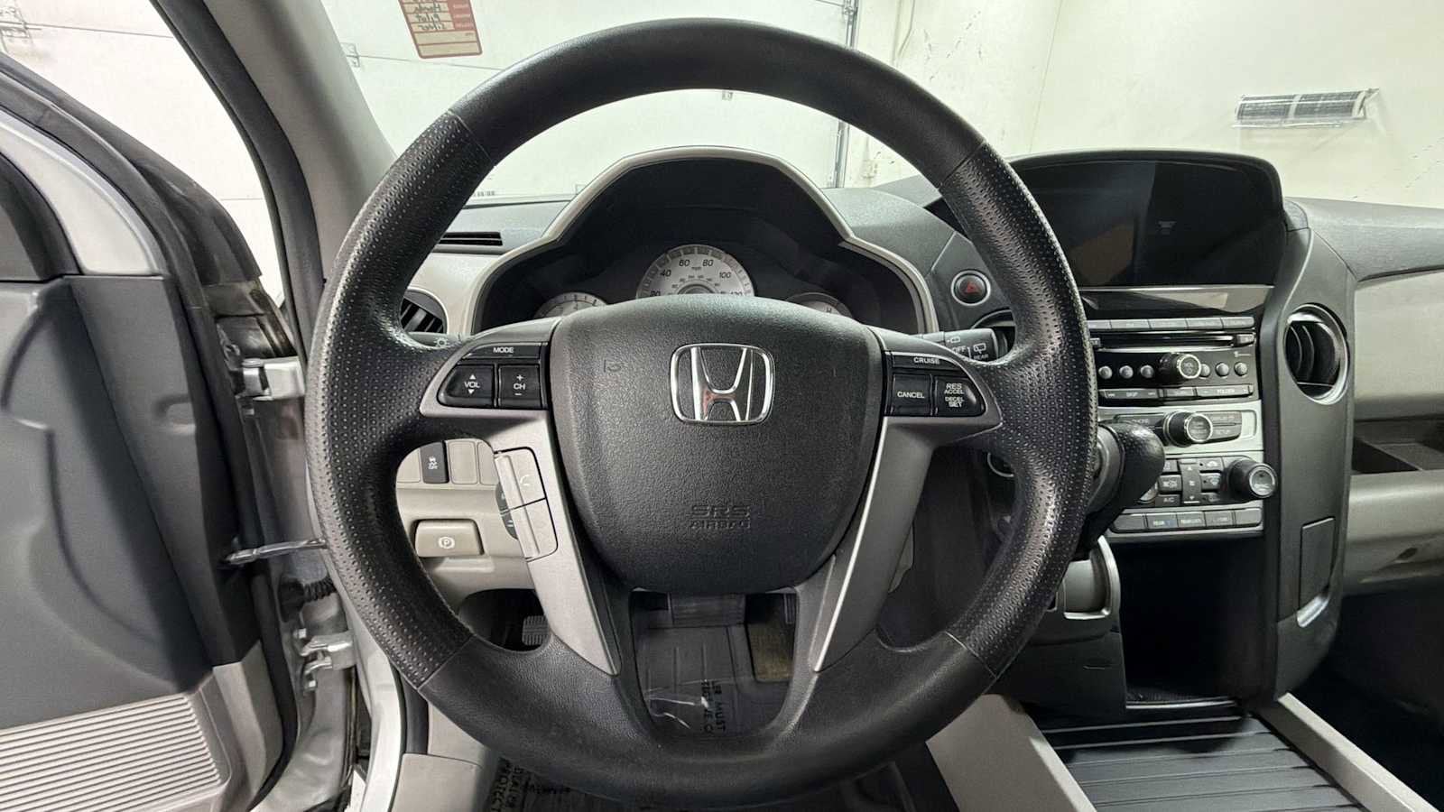 Thumbnail: 2013 Honda Pilot - 16