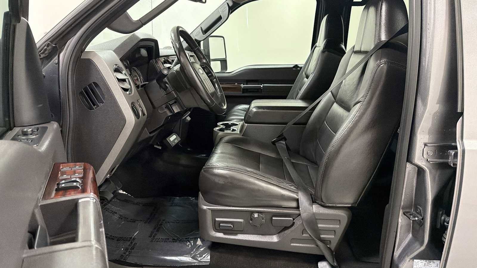 Thumbnail: 2009 Ford F-250 - 13