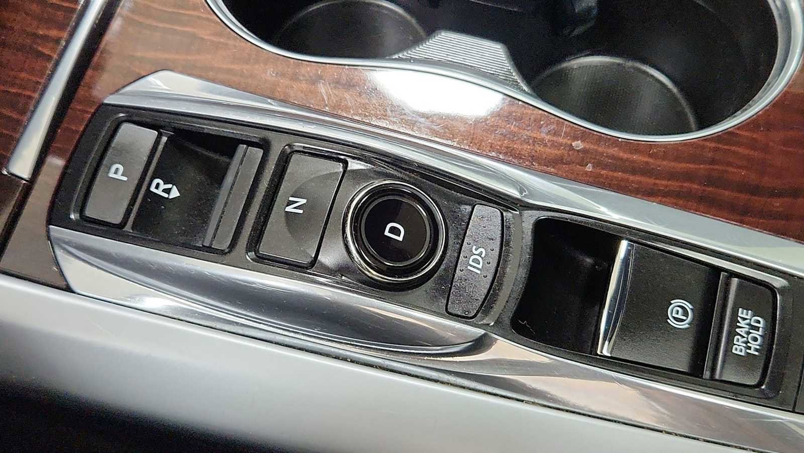 Thumbnail: 2017 Acura TLX - 22