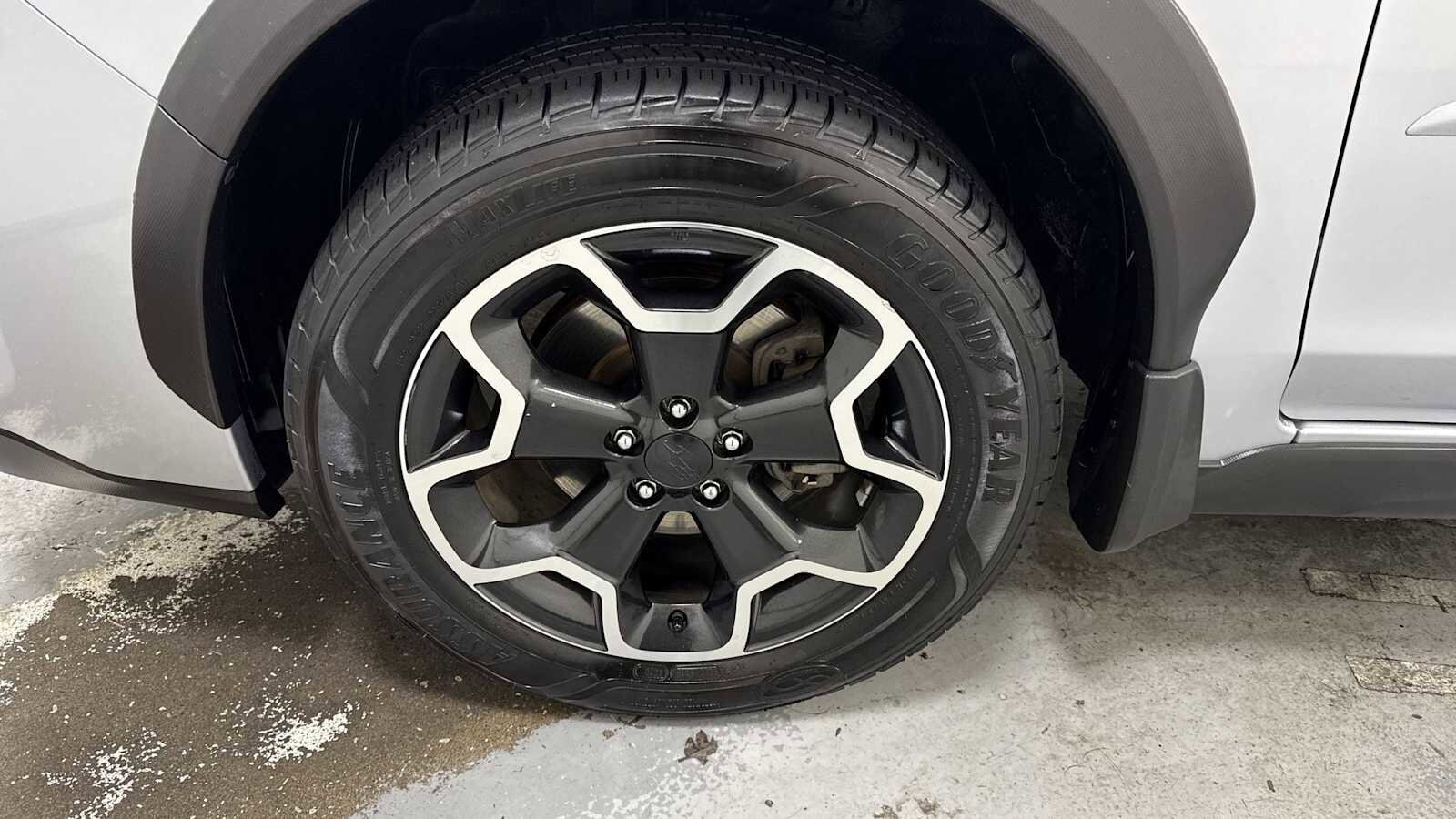 Thumbnail: 2014 Subaru XV Crosstrek - 10