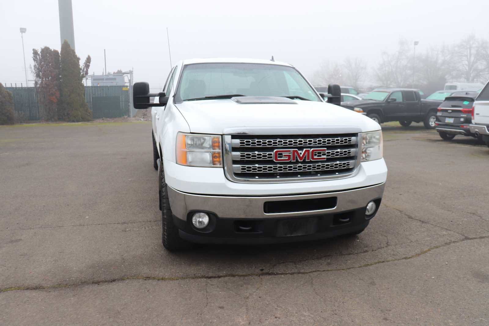 Thumbnail: 2014 GMC Sierra 3500 - 3