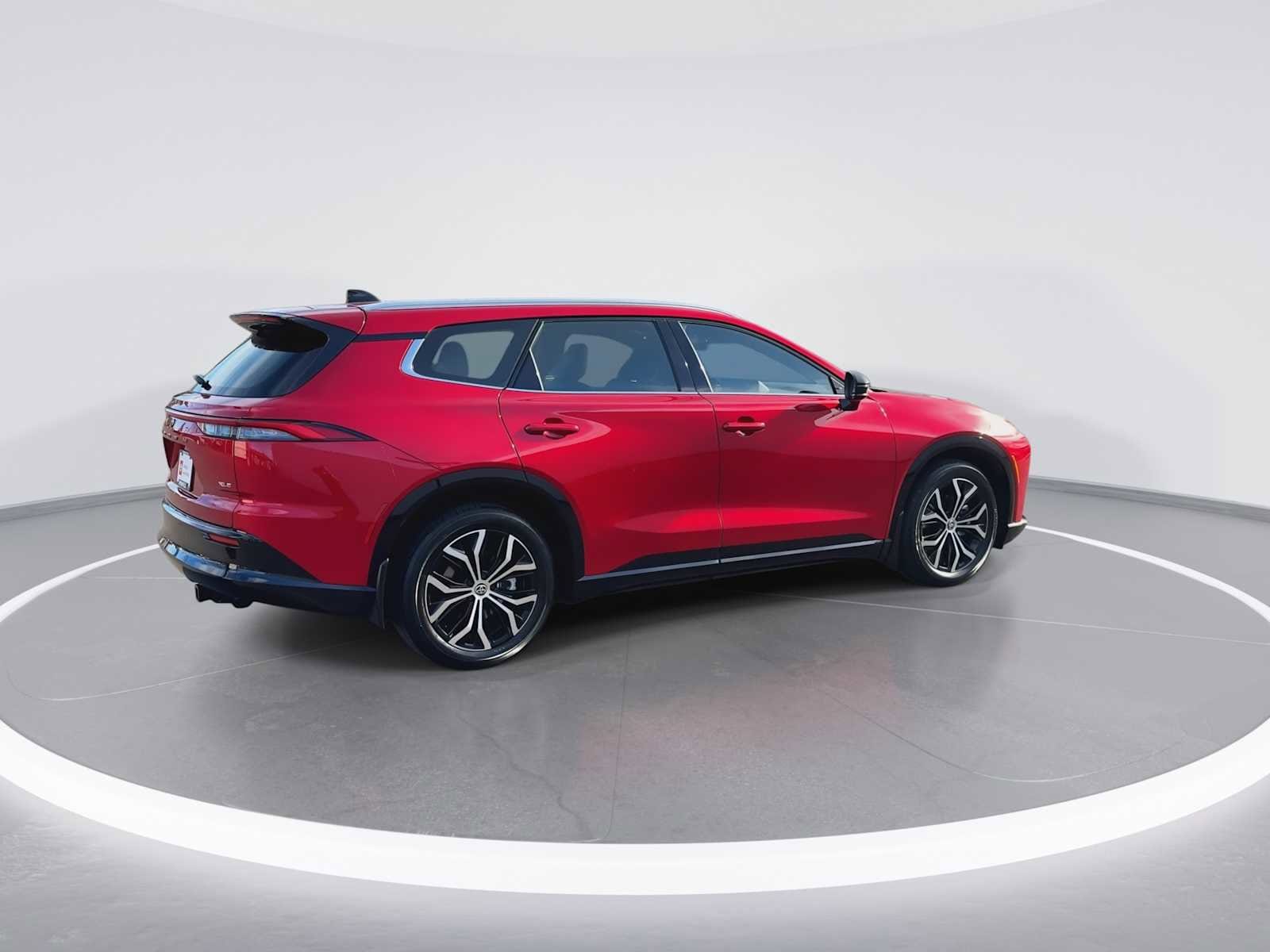 Thumbnail: 2025 Toyota Crown Signia - 8