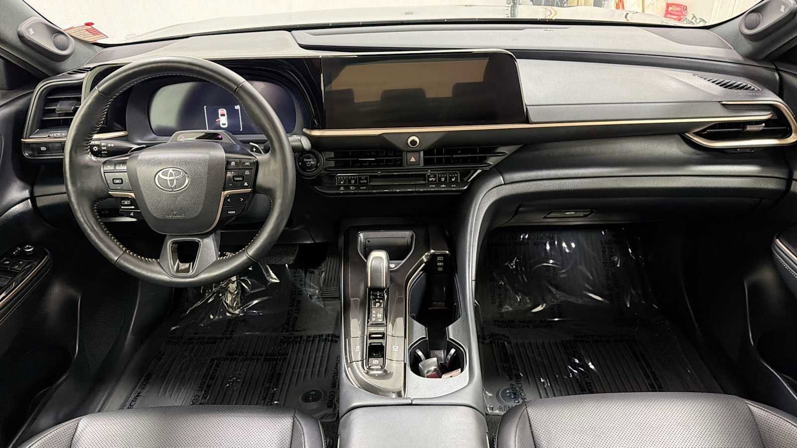 Thumbnail: 2024 Toyota Crown - 27