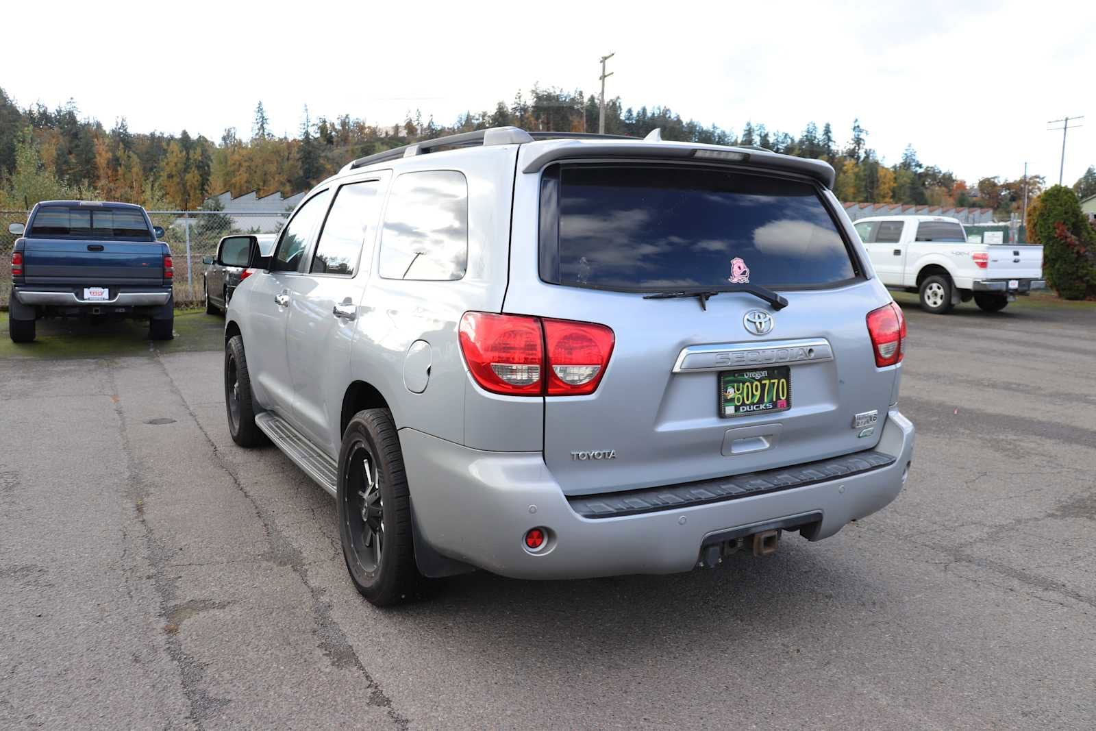 Thumbnail: 2010 Toyota Sequoia - 7