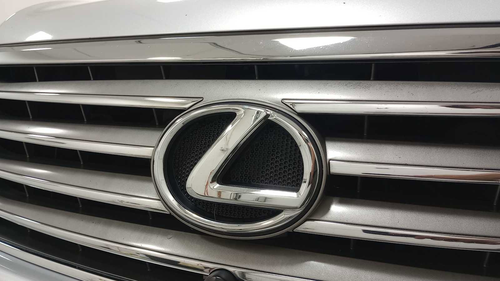 Thumbnail: 2011 Lexus LX - 30