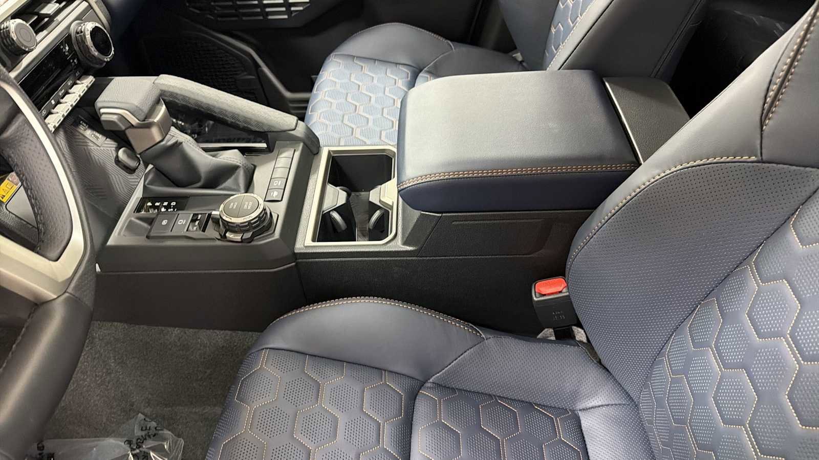 Thumbnail: 2026 Toyota 4Runner - 23