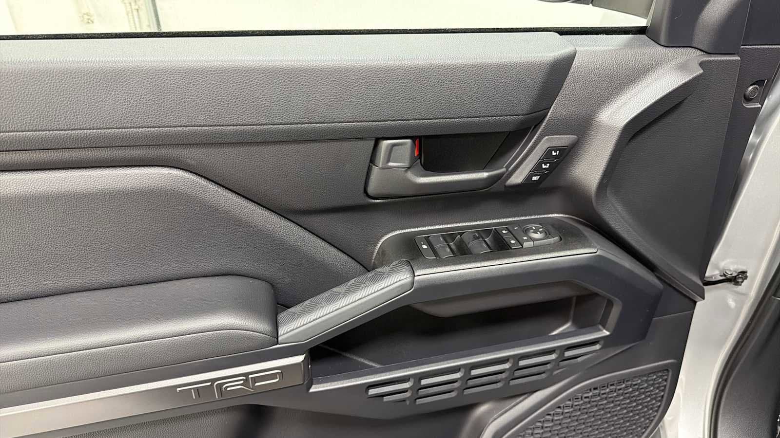 Thumbnail: 2026 Toyota 4Runner - 15