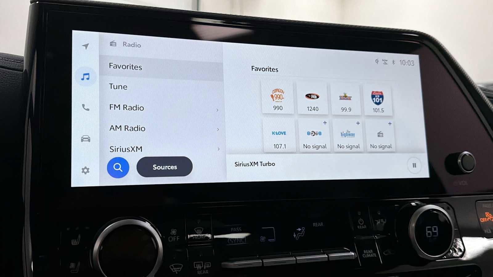 Thumbnail: 2026 Toyota Highlander - 18