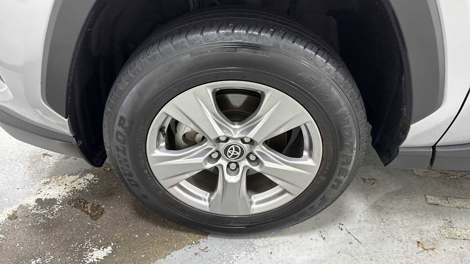 Thumbnail: 2023 Toyota RAV4 - 10