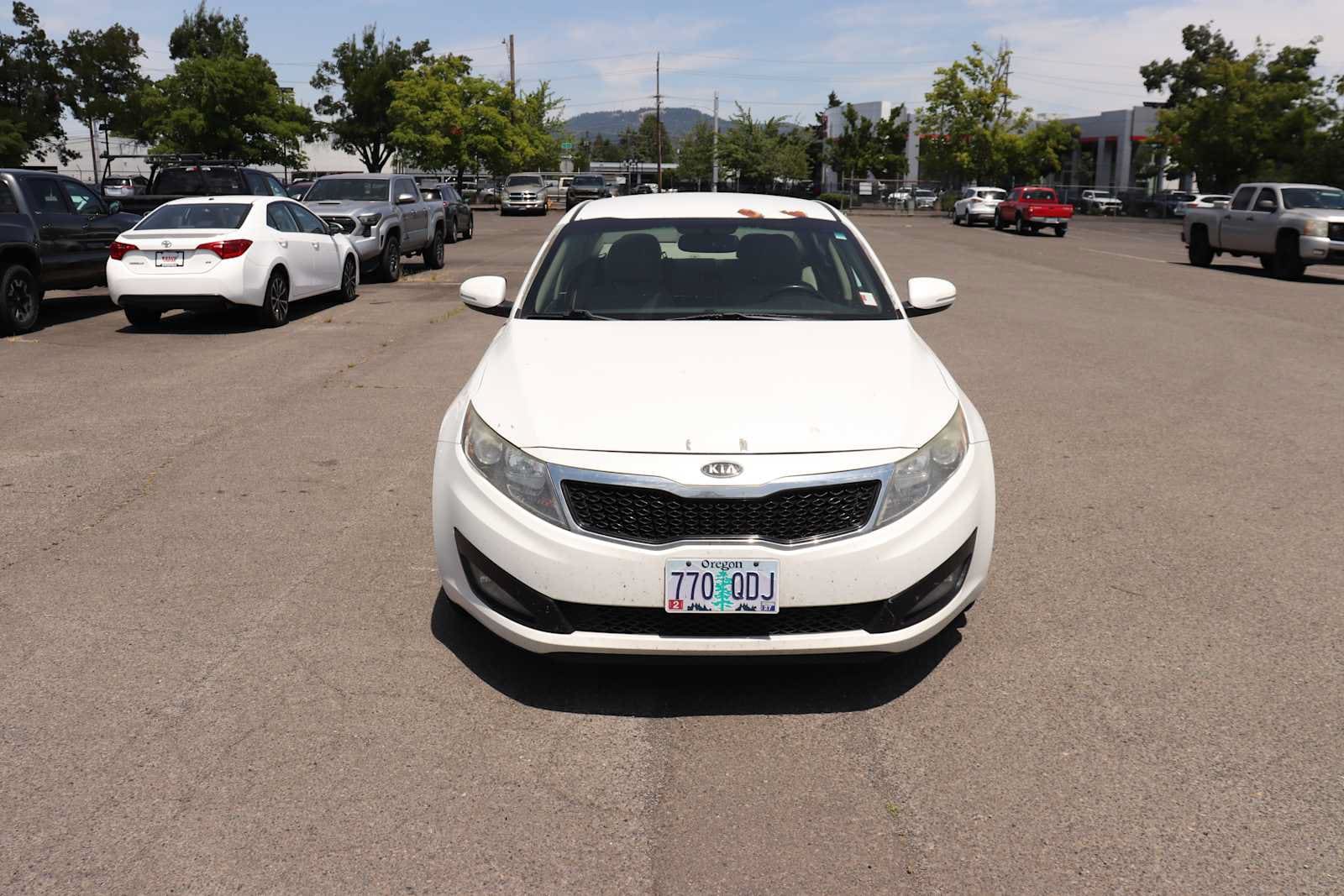 Thumbnail: 2012 Kia Optima - 2