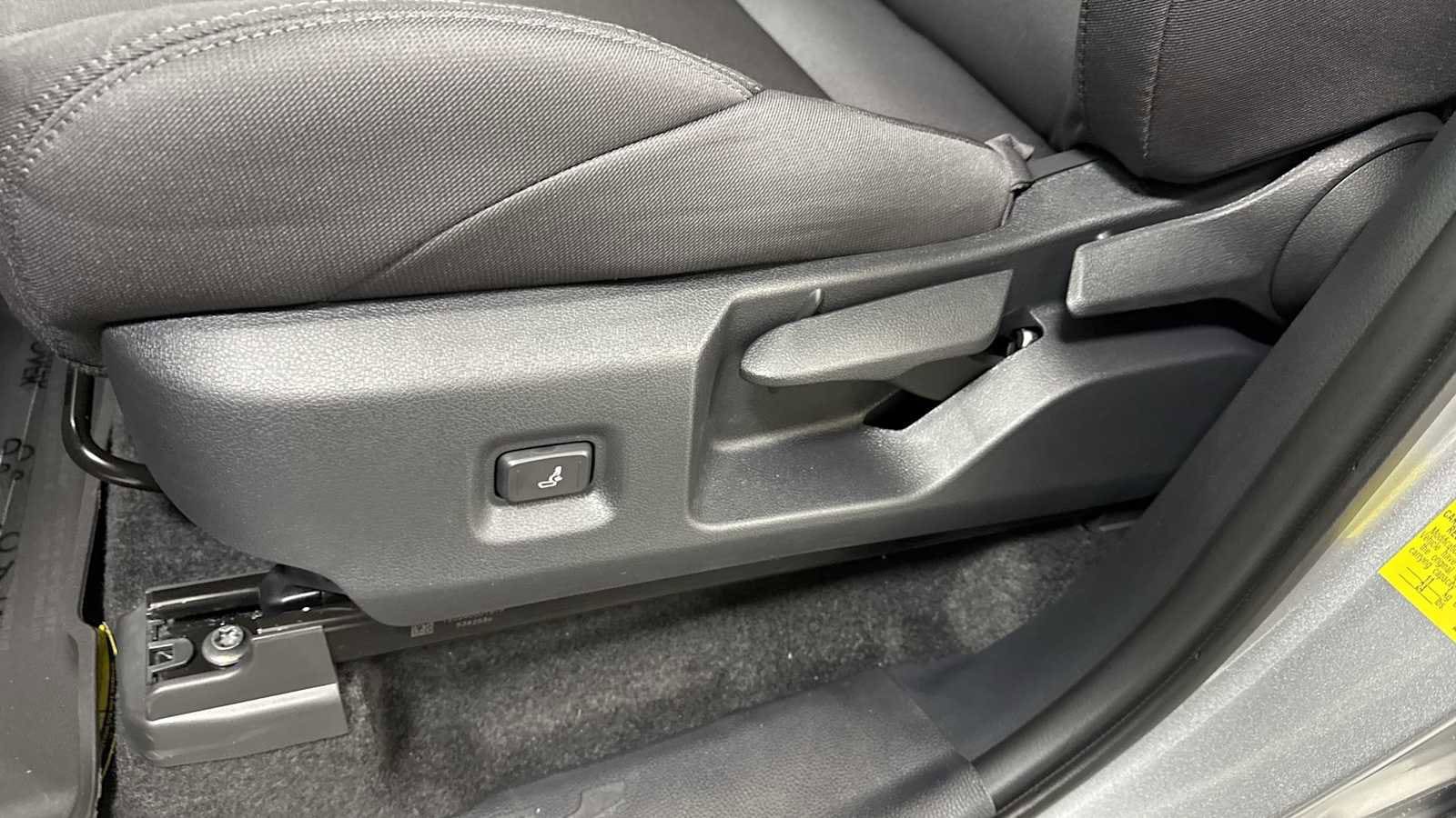 Thumbnail: 2025 Toyota Tacoma - 14