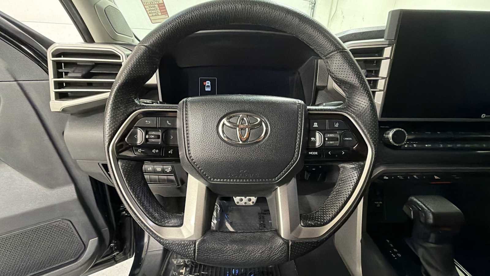 Thumbnail: 2024 Toyota Tundra - 16