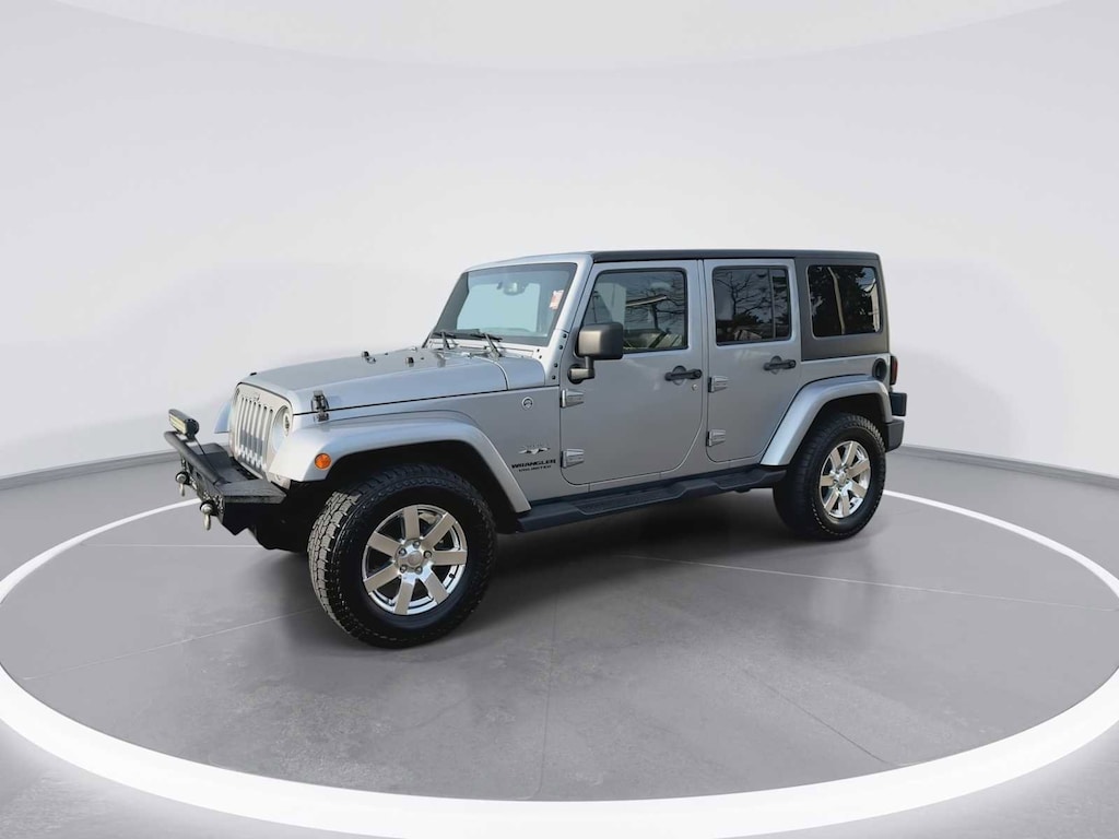 Used 2016 Jeep Wrangler JK Unlimited Sahara 4x4 SUV