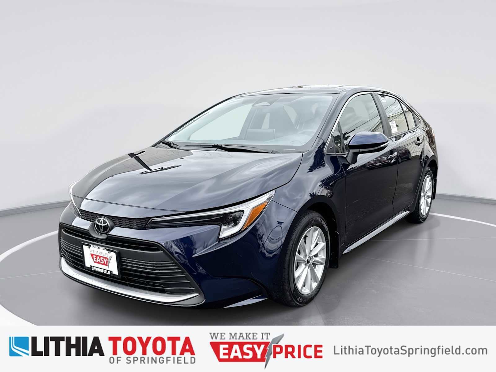 2026 Toyota Corolla XLE's photo