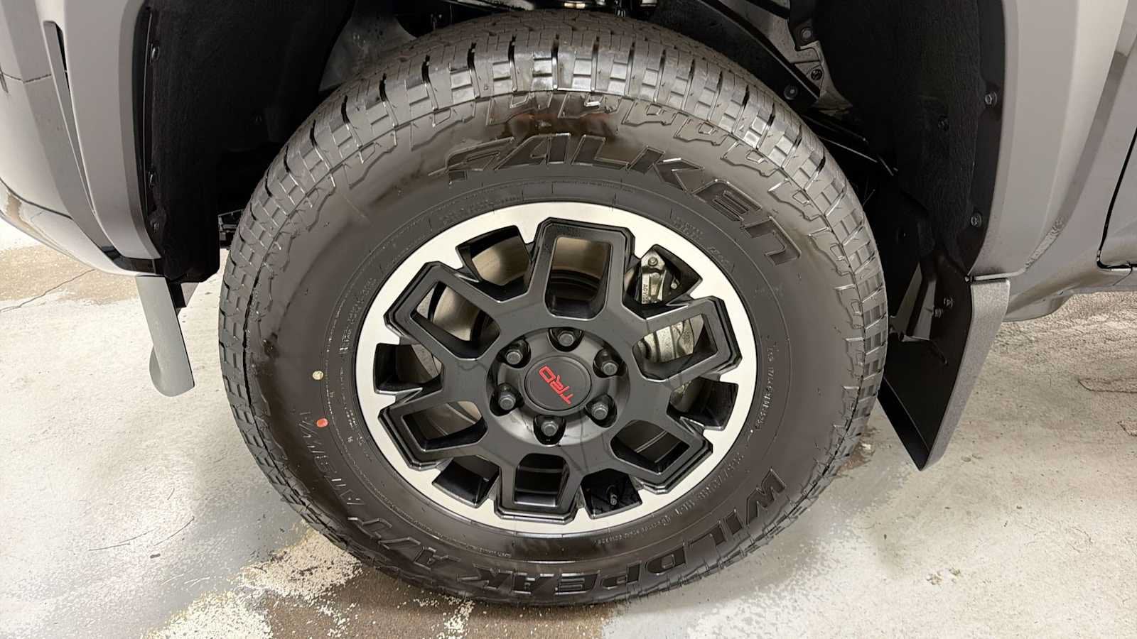 2026 Toyota Tacoma TRD Off Road - Photo 10