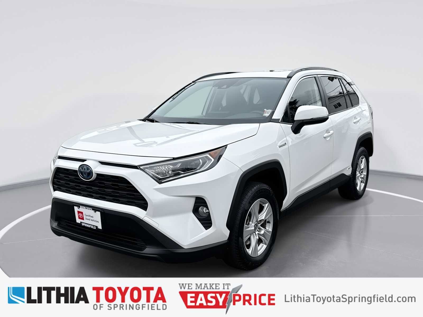 2020 Toyota RAV4 XLE