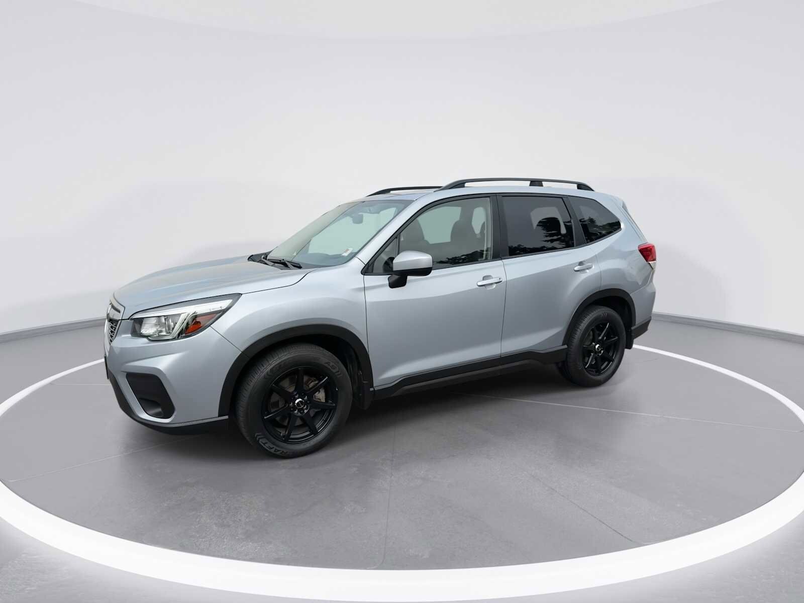 2020 Subaru Forester Premium photo 4