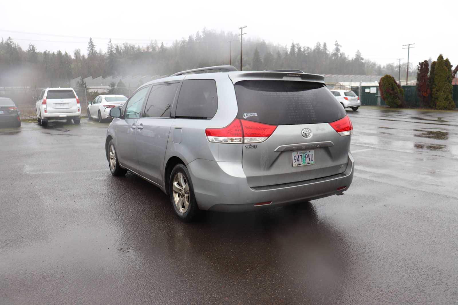 Thumbnail: 2012 Toyota Sienna - 7