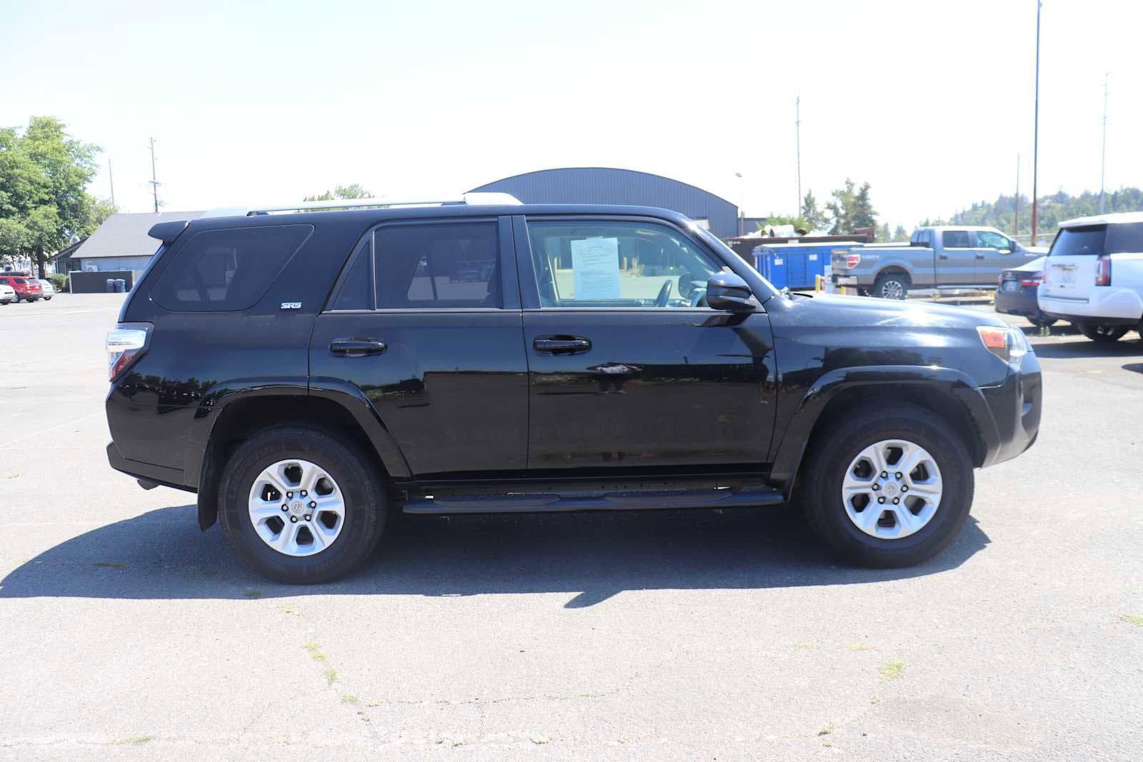 Thumbnail: 2014 Toyota 4Runner - 4