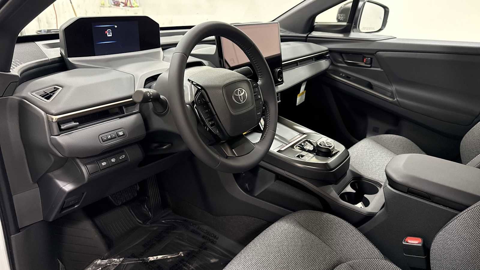 Thumbnail: 2026 Toyota bZ - 12