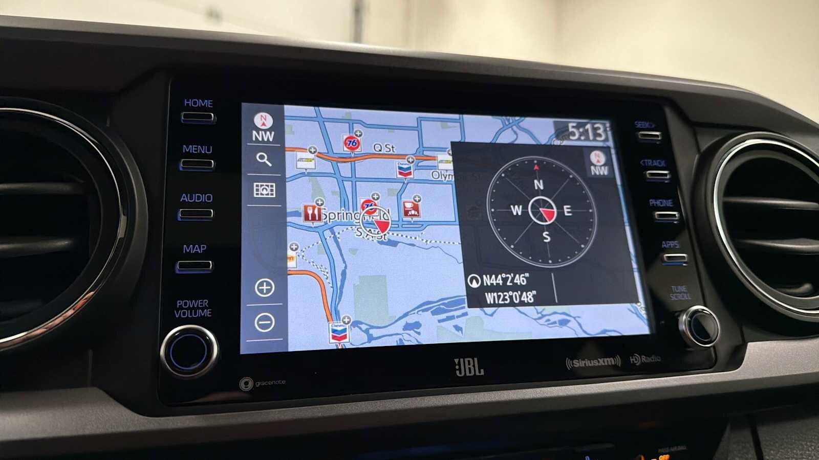 Thumbnail: 2021 Toyota Tacoma - 20