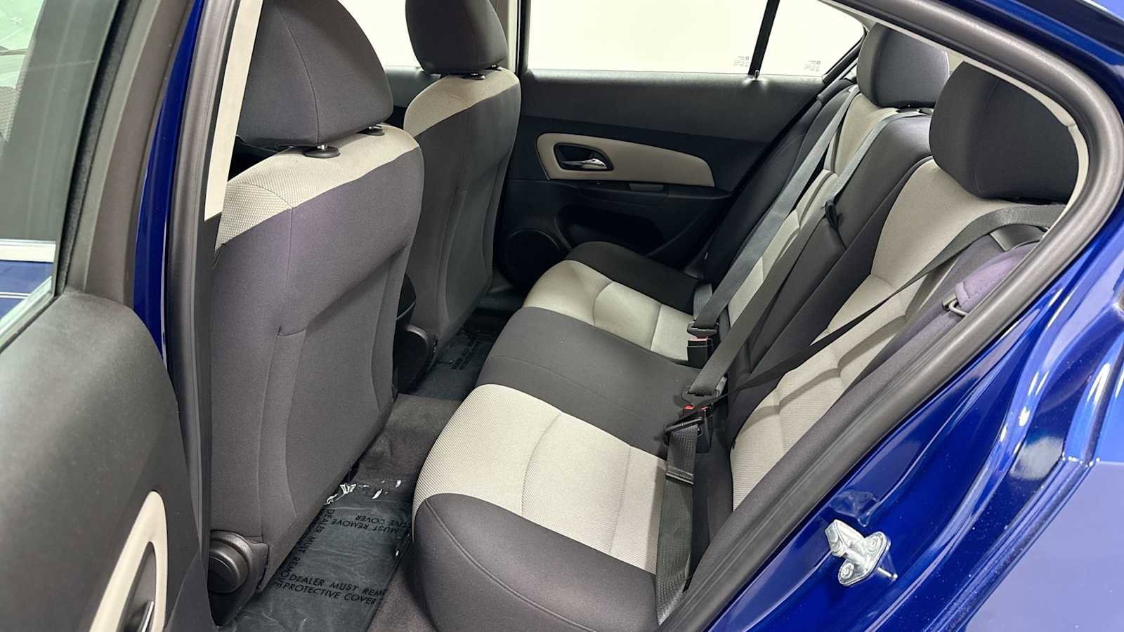 Thumbnail: 2012 Chevrolet Cruze - 22