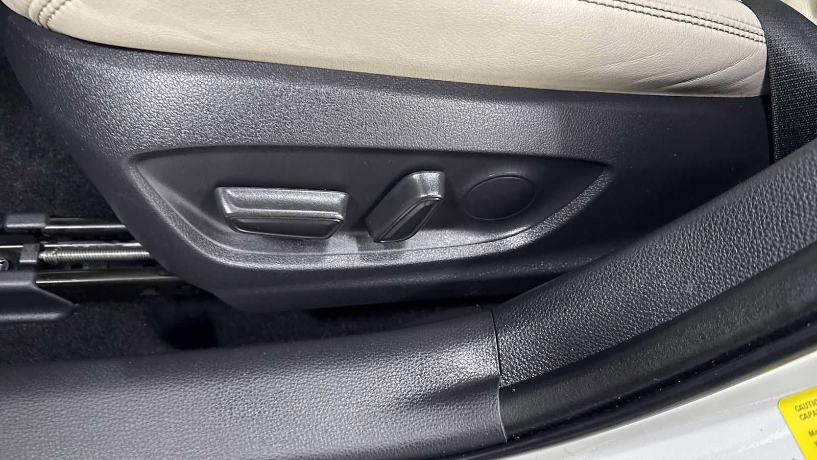 Thumbnail: 2024 Toyota Corolla - 14